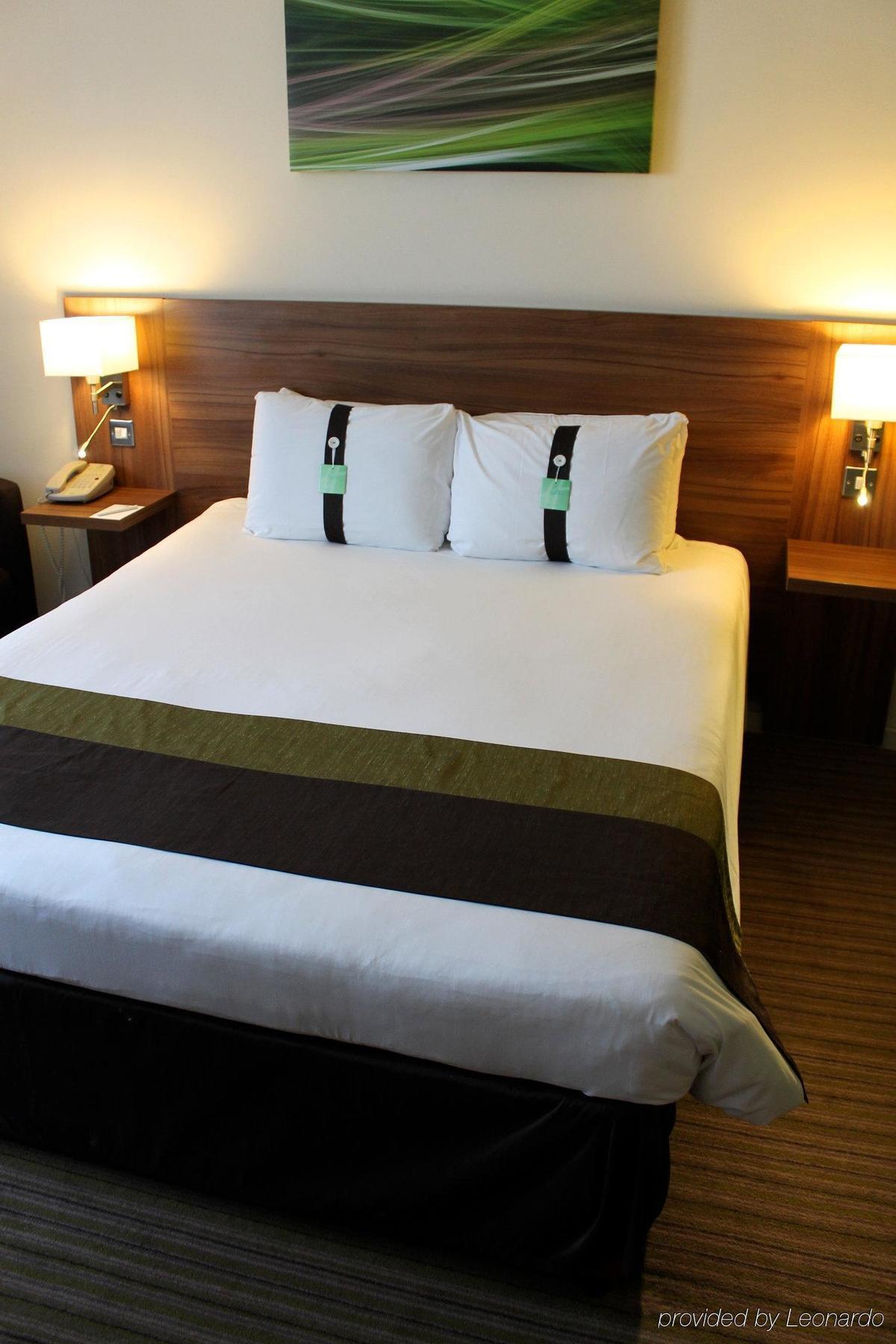 Holiday Windsor By Ihg Hotel 4*
